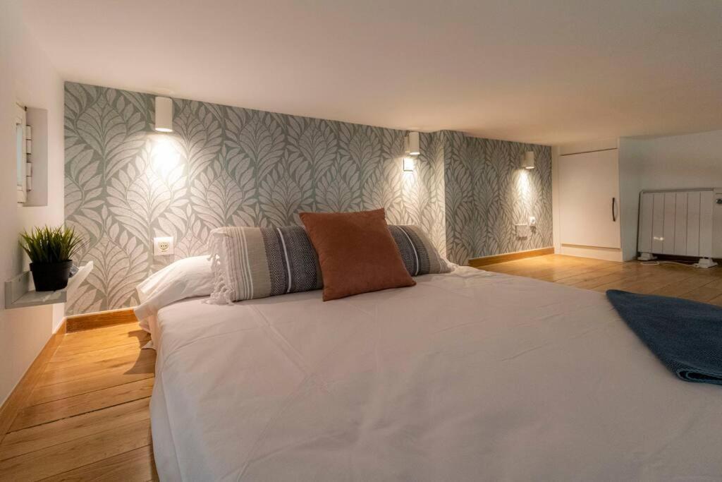 Pequeno Estudio Madrileno * Madrid