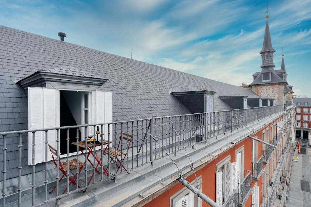 Yoomi Homes Plaza Mayor *