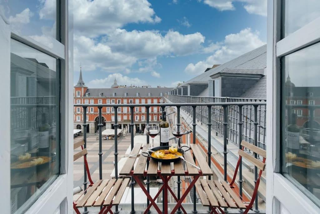 Appartamento Yoomi Homes Plaza Mayor *