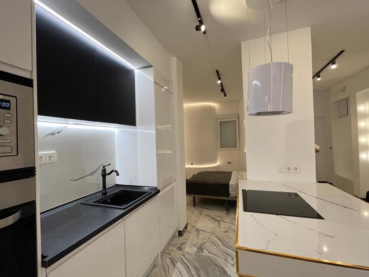 Ba2 Luxury Plaza Mayor Apartment