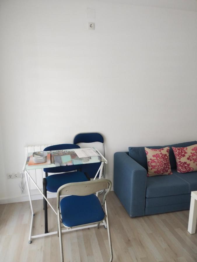 Apartamento Vacacional En La Zona De Rio. Appartamento Madrid
