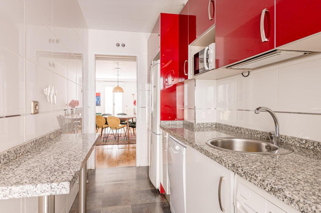 Apartamento Spacious And Great With Swimming Pool In The Center Of By Sharingco. *