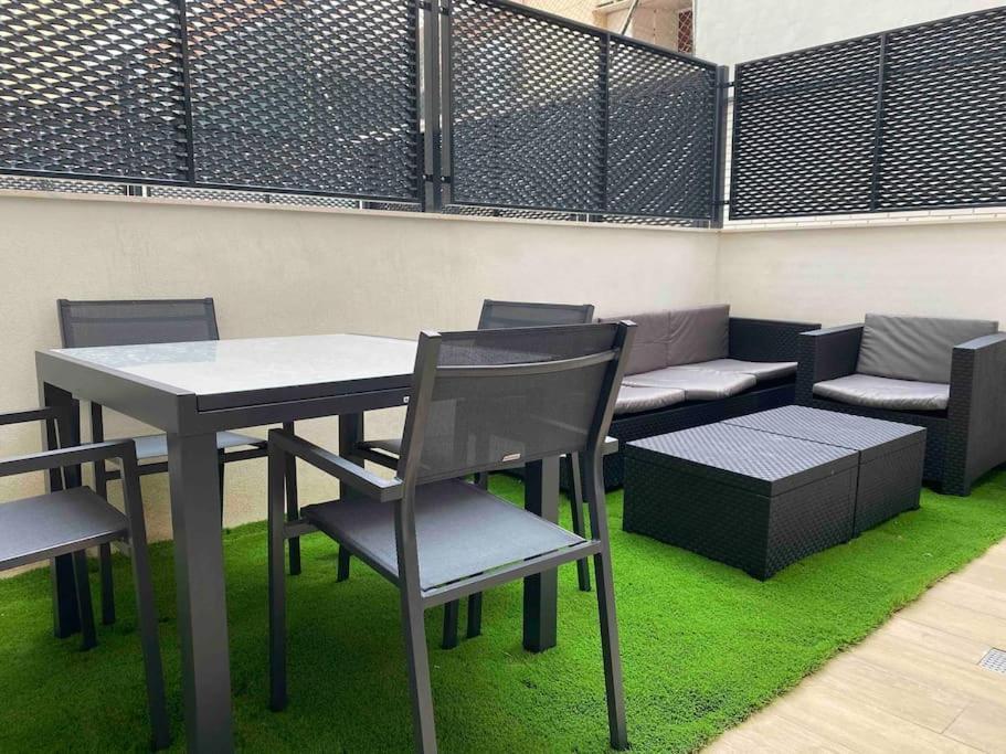Moderno Loft En Barajas Apartment Madrid