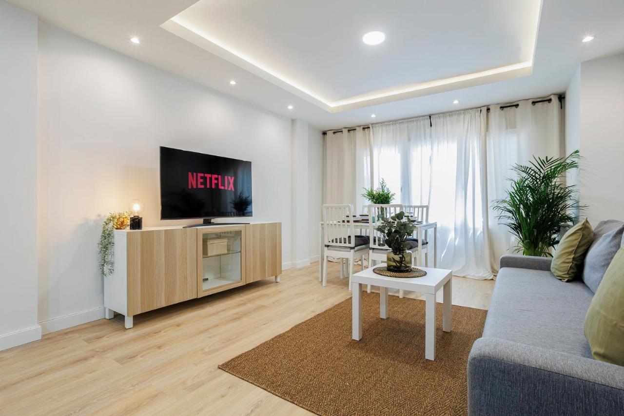 Genesis In Apartamento *
