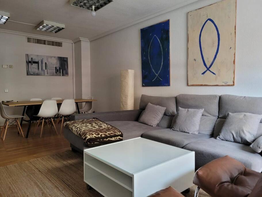 Apartamento De 2 Con Bano Privado *