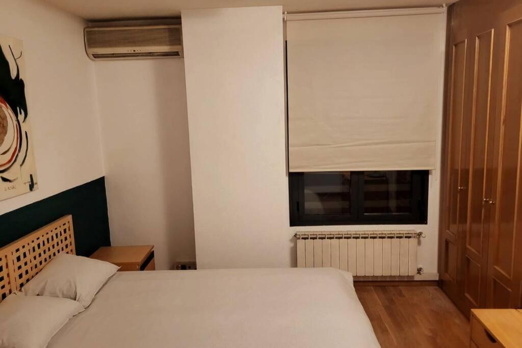 Apartamento De 2 Con Bano Privado Apartment *