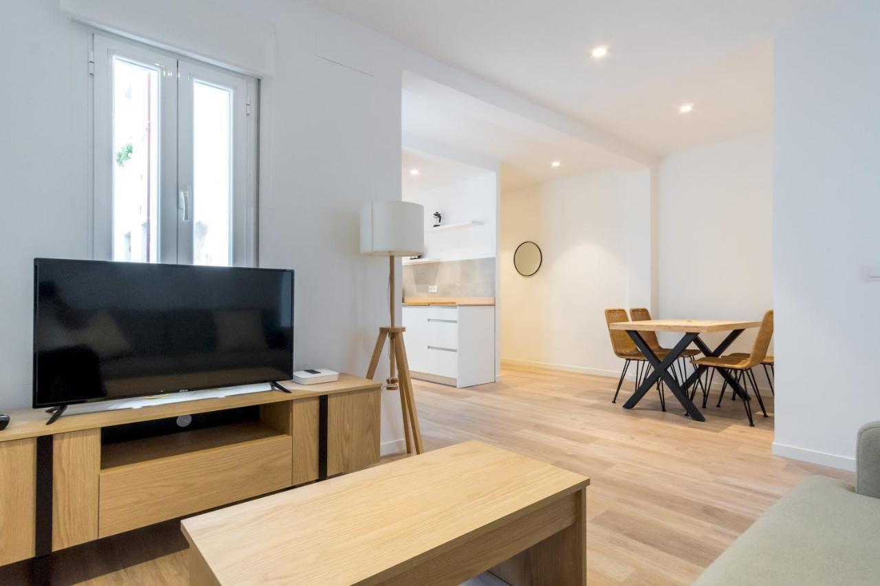 Bright Modern - 2bedrooms 1bathroom - Delicias Madri