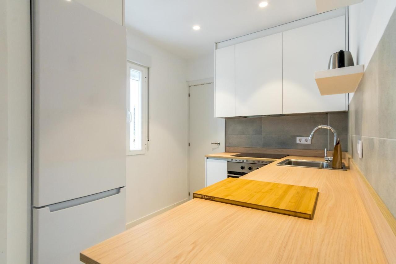 Bright Modern - 2bedrooms 1bathroom - Delicias Madri