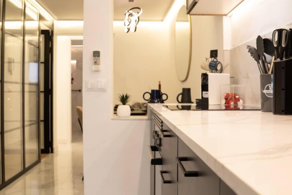 Gran-via Luxury Flat 3bd City Center + Terrace + Ac