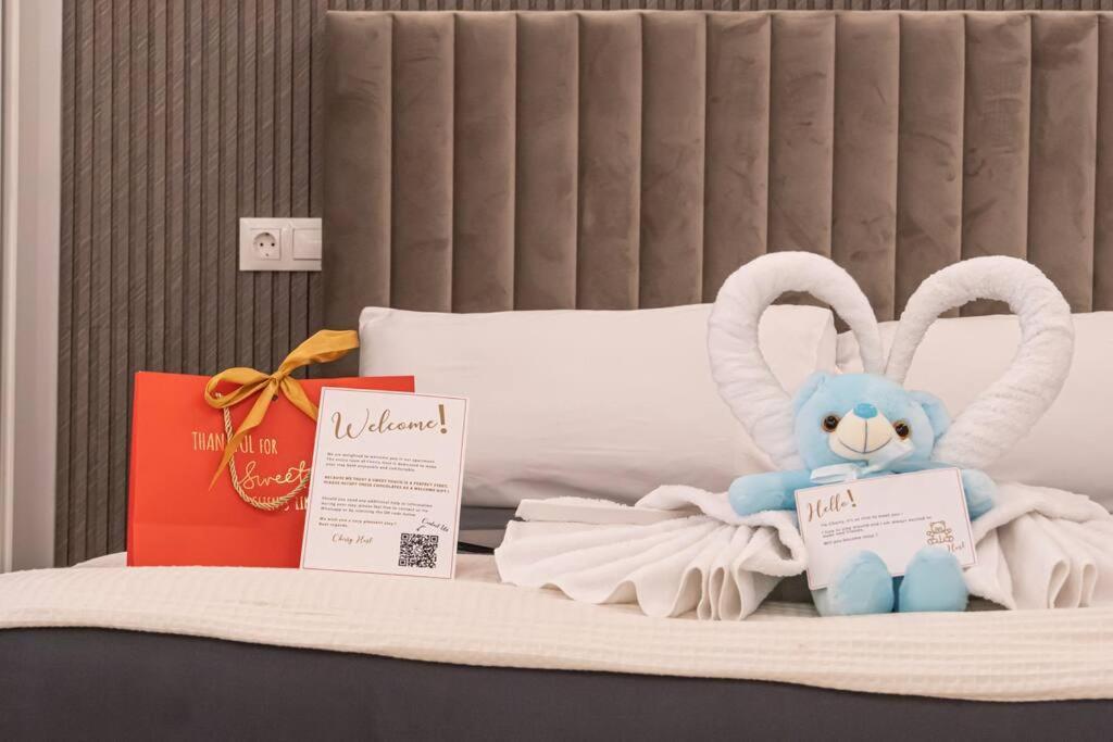 Gran-via Luxury Flat 3bd City Center + Terrace + Ac * Madrid