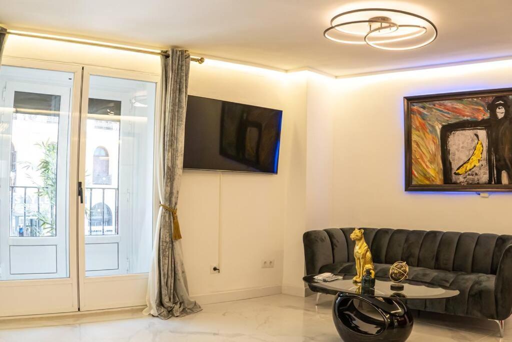 Gran-via Luxury Flat 3bd City Center + Terrace + Ac *