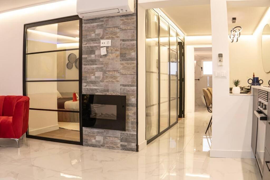 Gran-via Luxury Flat 3bd City Center + Terrace + Ac * Madrid