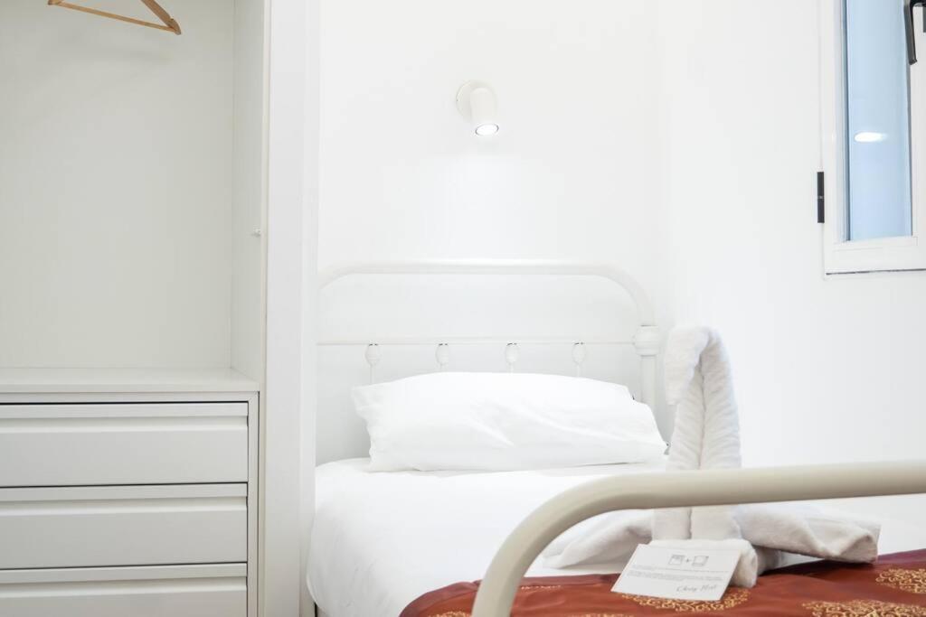 Gran-via Luxury Flat 3bd City Center + Terrace + Ac * Madrid