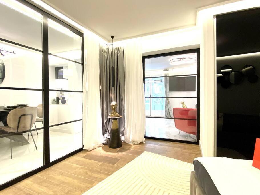 Gran-via Luxury Flat 3bd City Center + Terrace + Ac Appartamento *