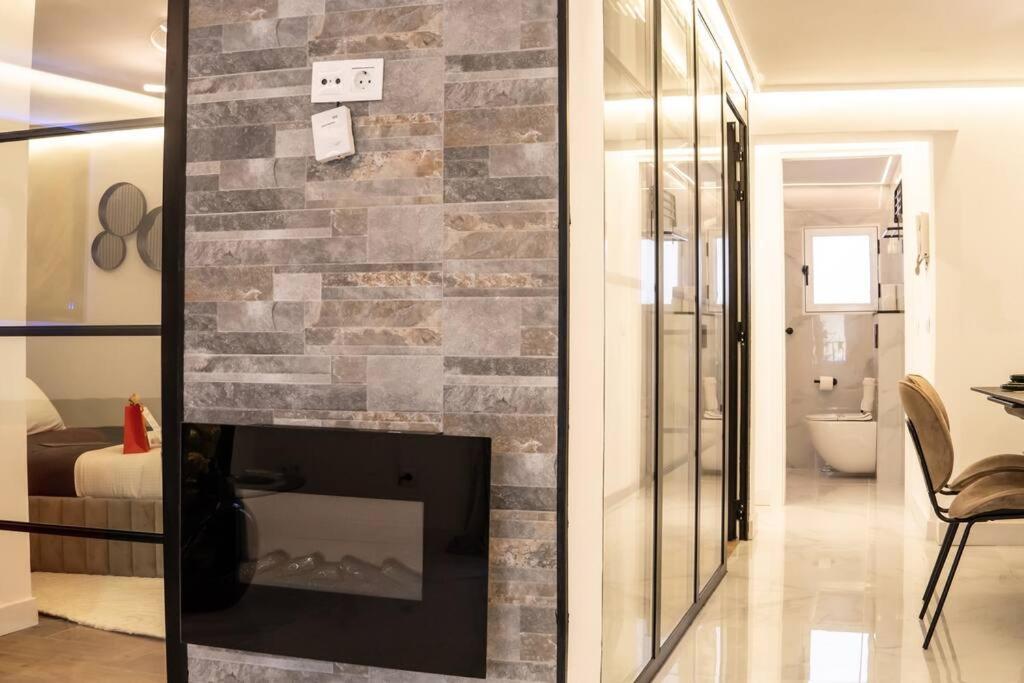 Gran-via Luxury Flat 3bd City Center + Terrace + Ac * Madrid