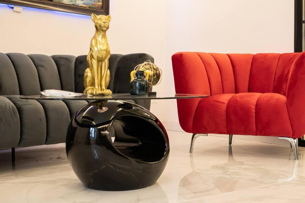 Gran-via Luxury Flat 3bd City Center + Terrace + Ac Appartamento Madrid