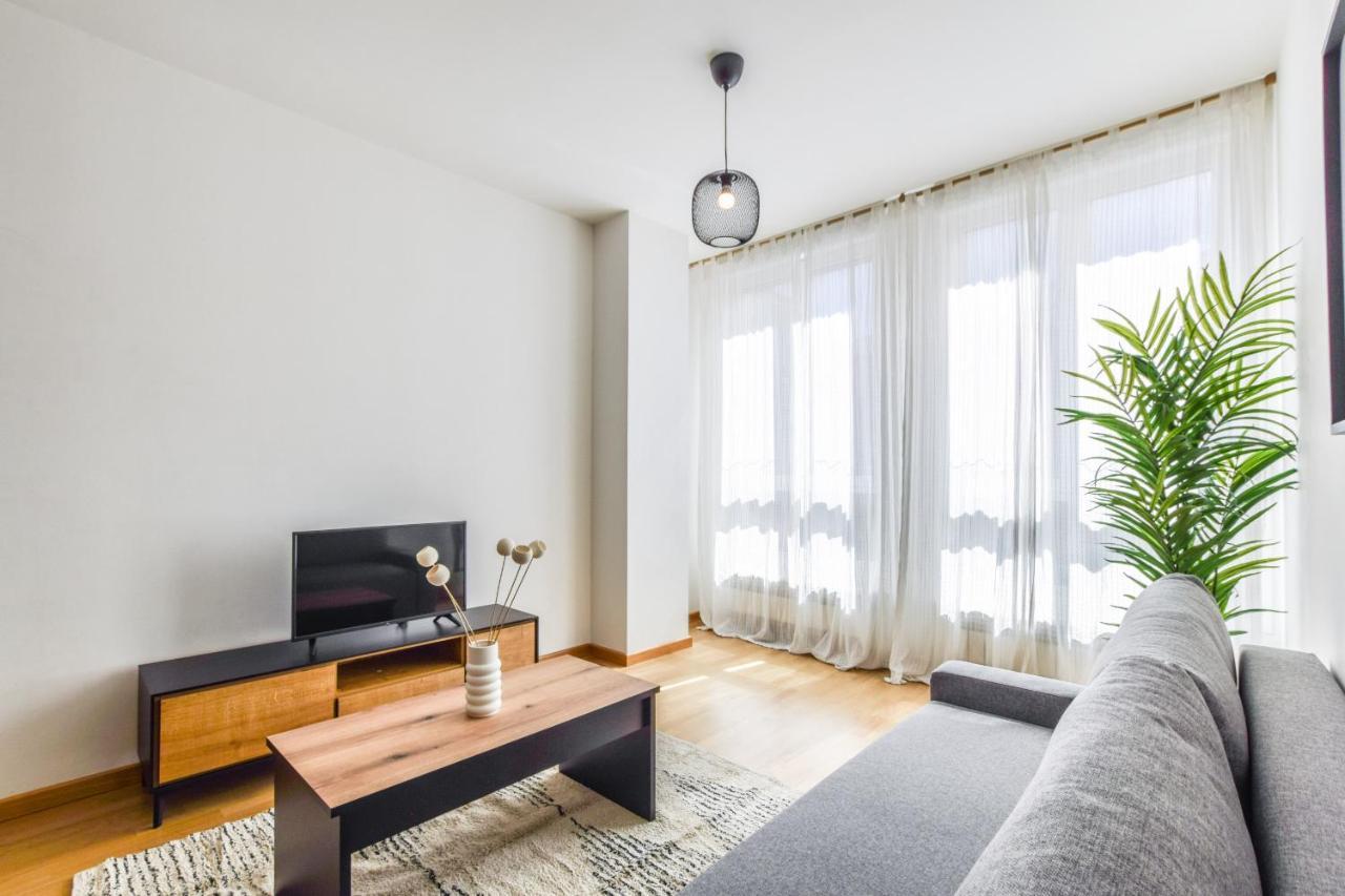 Apartamento En Gran Via 6 Personas