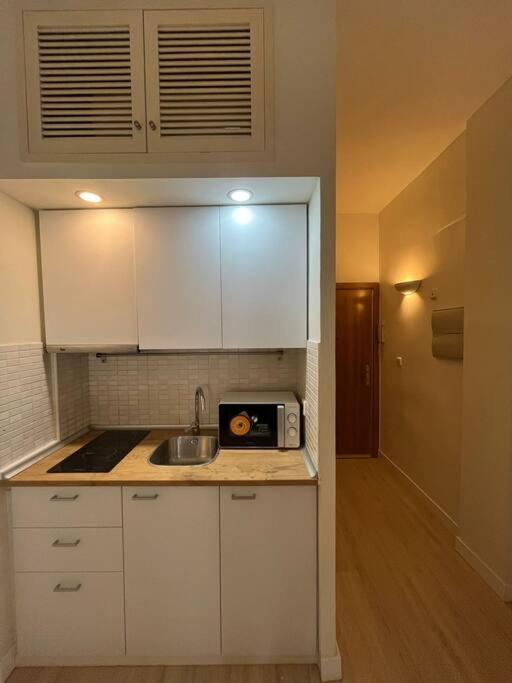 Amazing Apt 1 Hab 4pax En La Plaza De Chueca