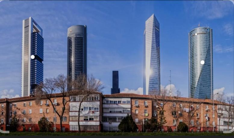 Séjour chez l'habitant Chamartin De Frente A 4 Torres Madrid