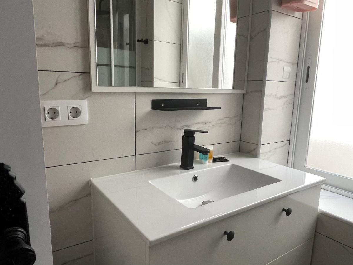 Avda Plaza De Toros, Apartamento Dos Dormitorios Junto A Metro Vistalegre Appartement *