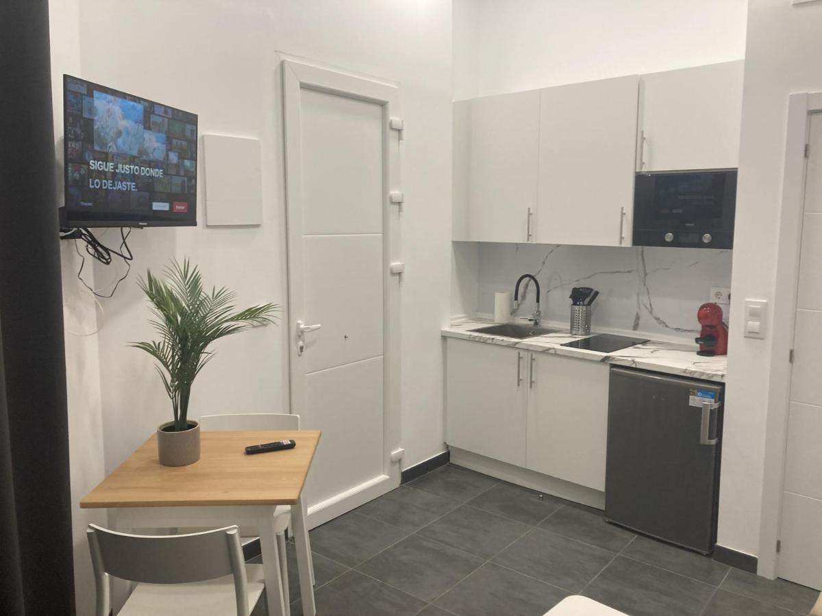 Ensanche1 Apartamento *