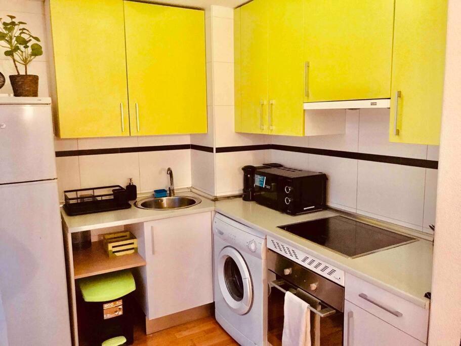 Apartamento Penthouse Independiente A 3 Paradas En Metro De Atocha Madri
