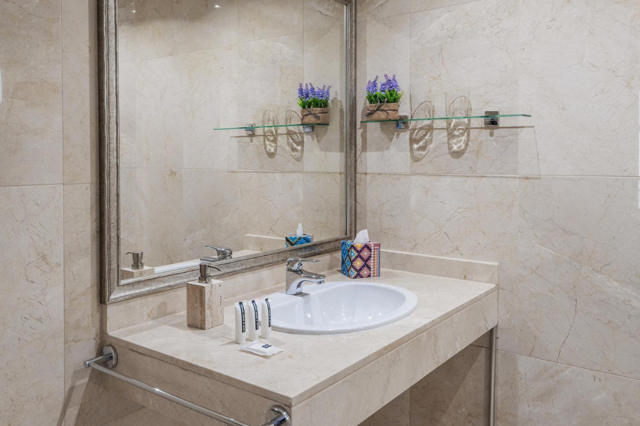 Luxury And Cozy- 2 Bedrooms 2 Bathrooms -mintystay- Herradores