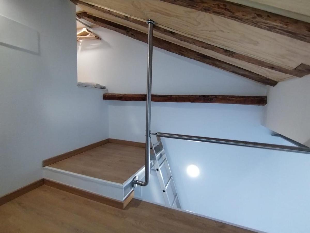 Apartamento Estudio Con 2 Plantas - Puerta Del Sol Madri