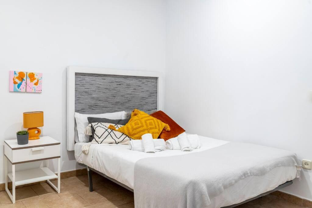 Flat For Groups 8 People In Gran Via-cgrac4 Apartment