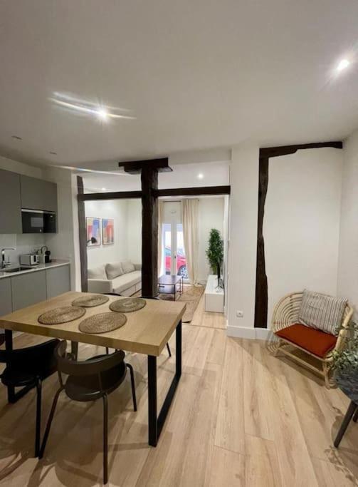 Amazing&elegant Apt 7pax En C/jesus Y Maria/centro *