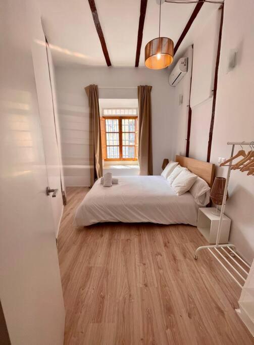 Centrico Apt 7pax En Anton Martin/centro De Apartamento *