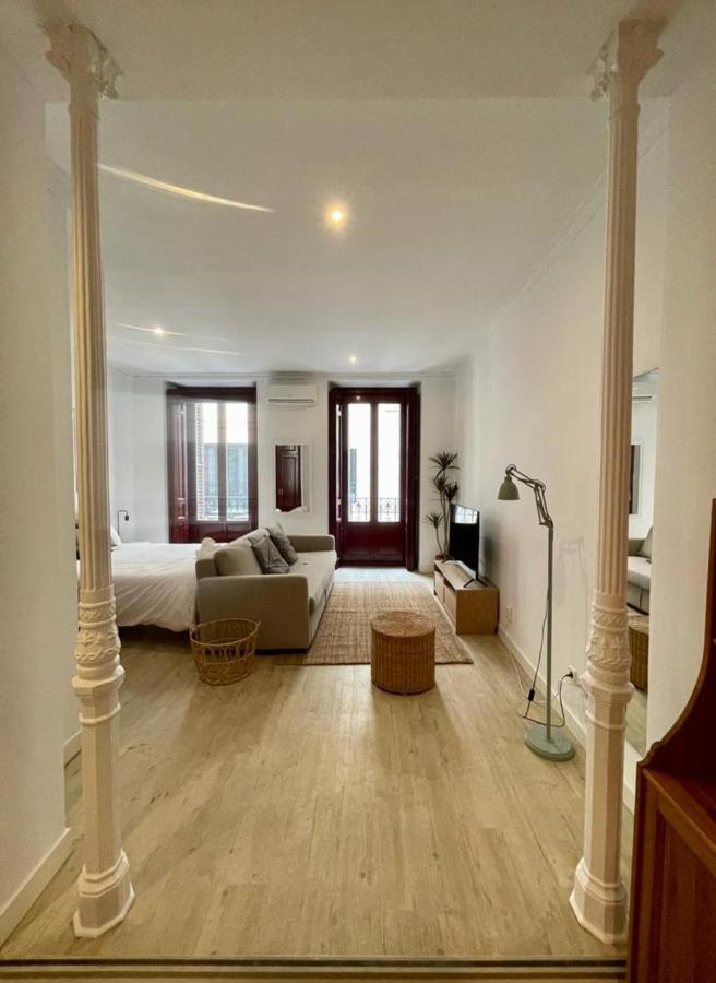 Apartamento Beautiful Loft 3pax En Huertas/cortes