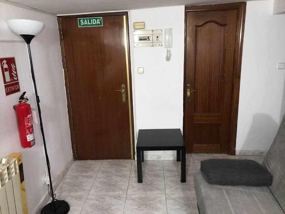 Apartamento Agradable Apartamento En Zona Malasana Madri