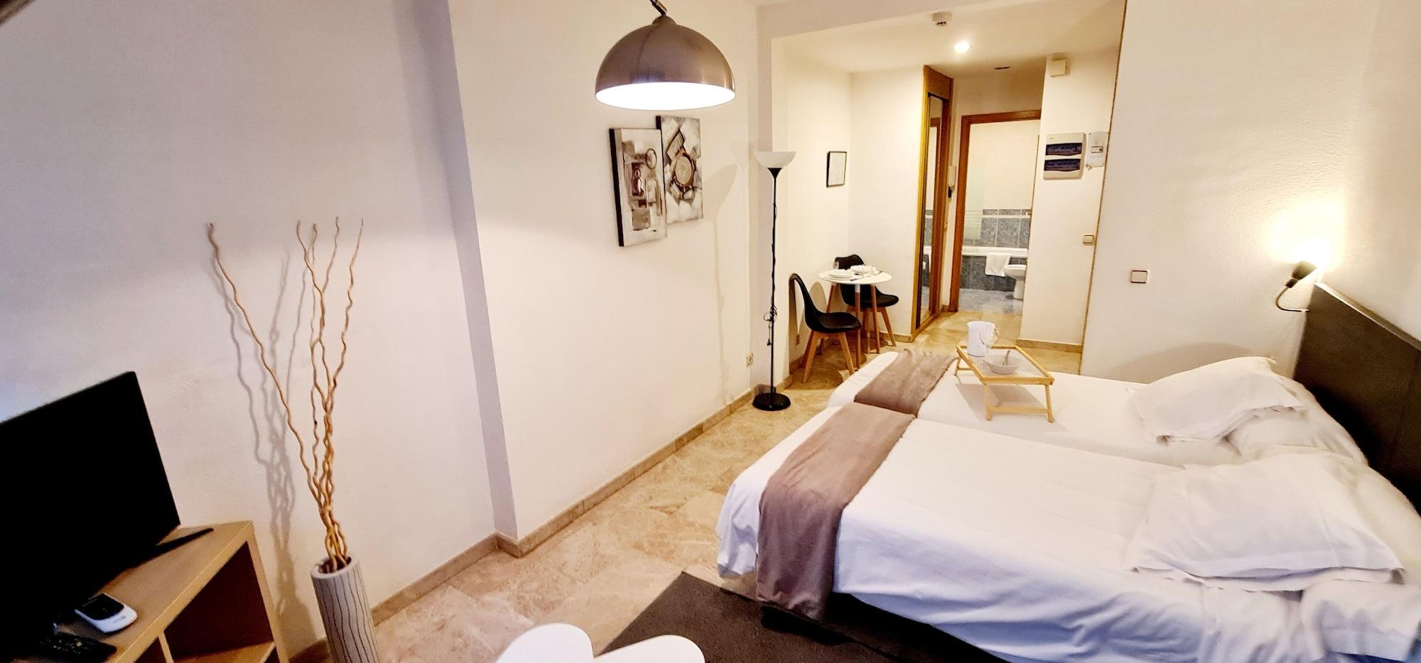 Stylish Apartahotel 3*