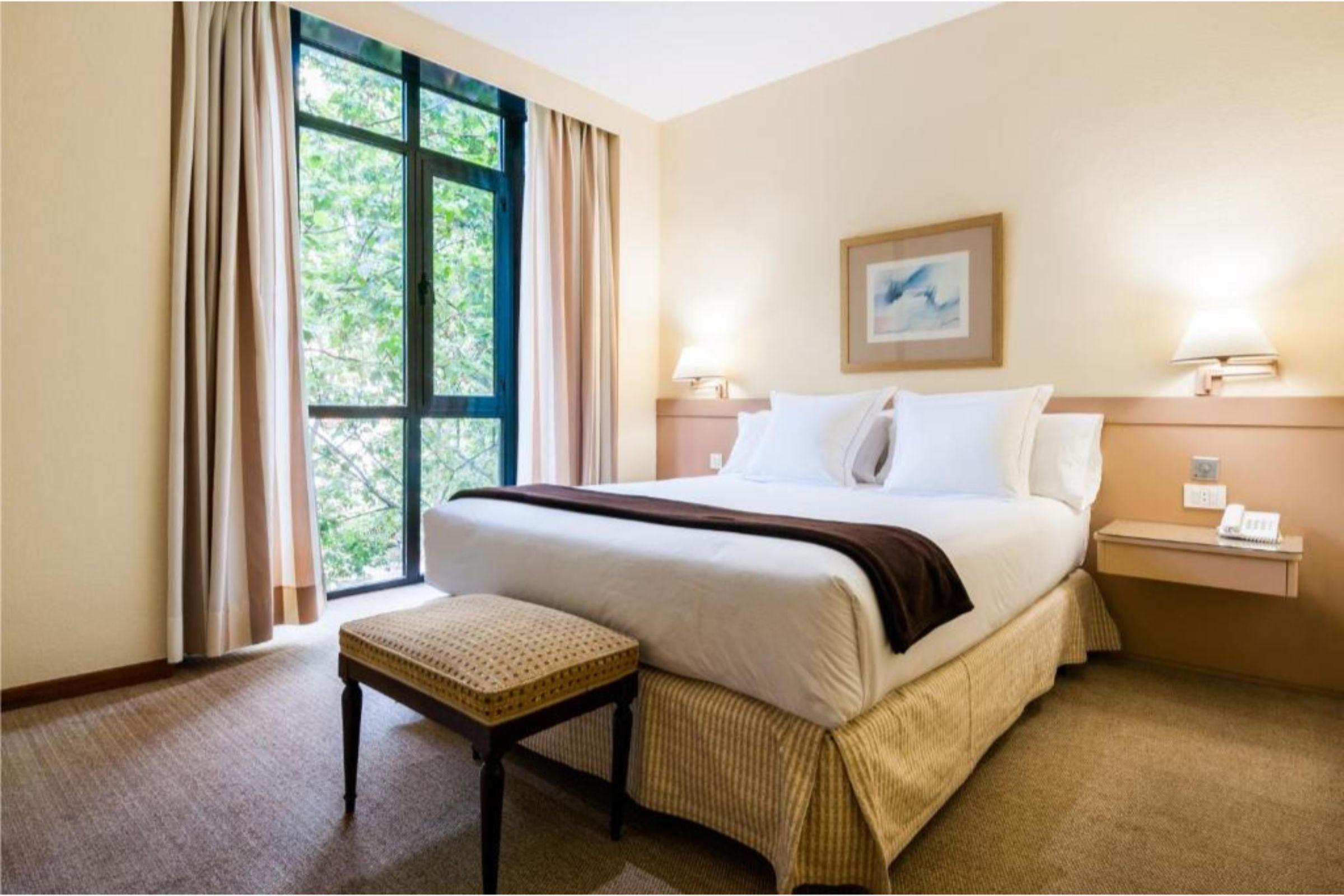 Espahotel Plaza Basilica Aparthotel