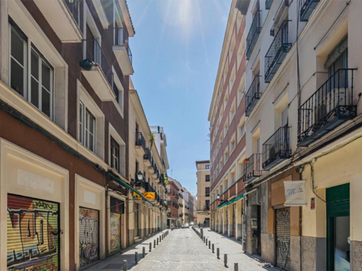 2 Bedroom Flat In La Latina-carn *