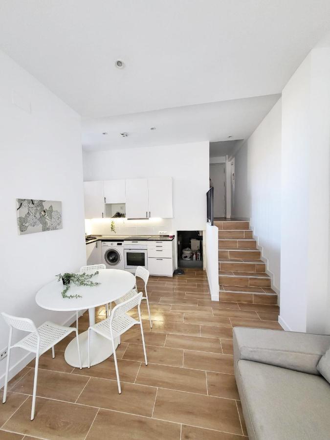 Bonito Piso A 300 M De Metro Garcia Noblejas Apartamento