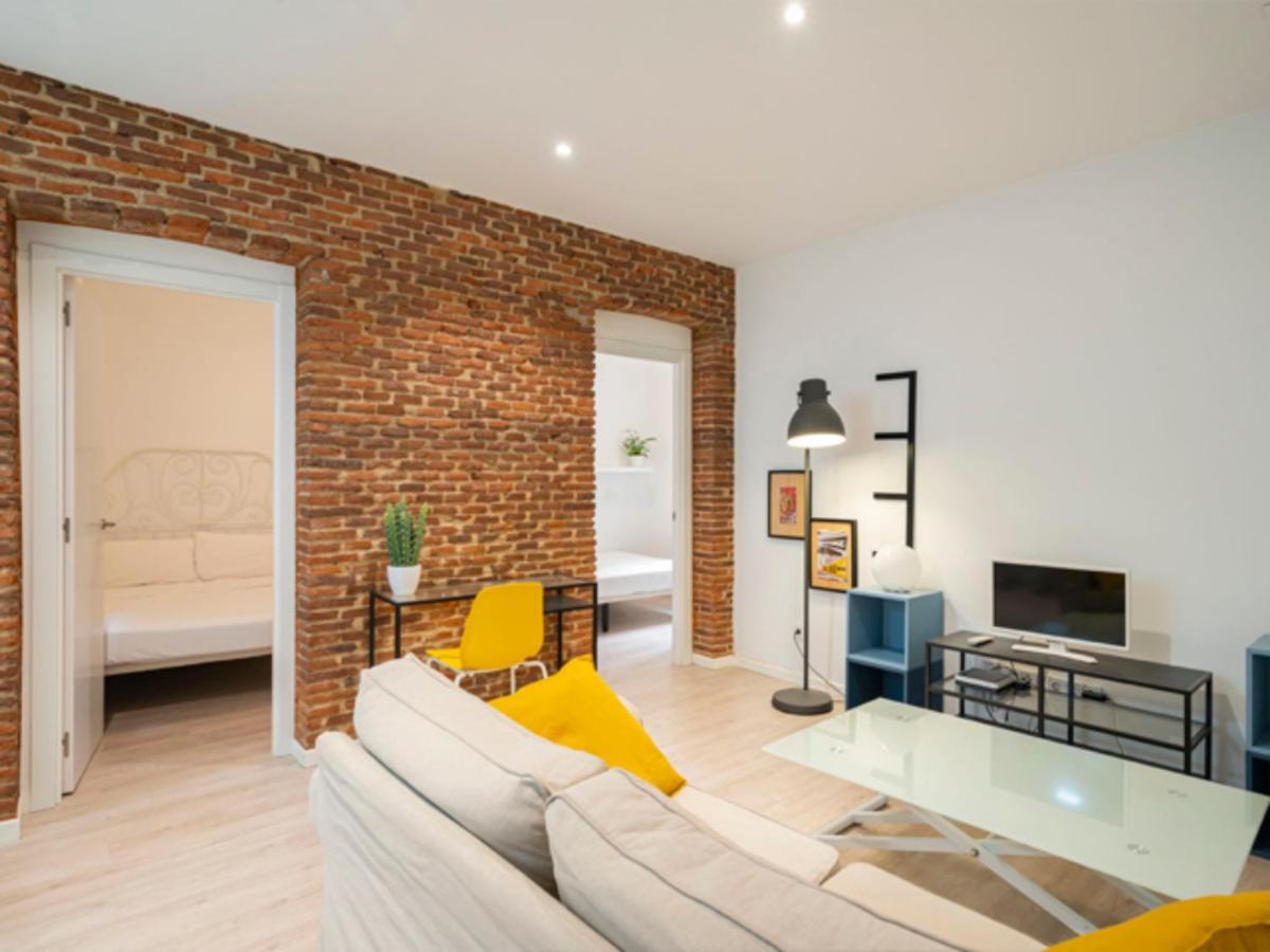 2 Bedroom Flat In La Latina-carn
