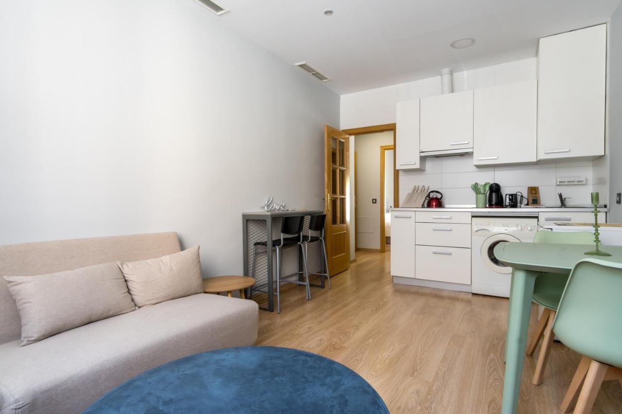 Modern Bright -1bedroom 1bath -cuatro Caminos Apartment Madrid