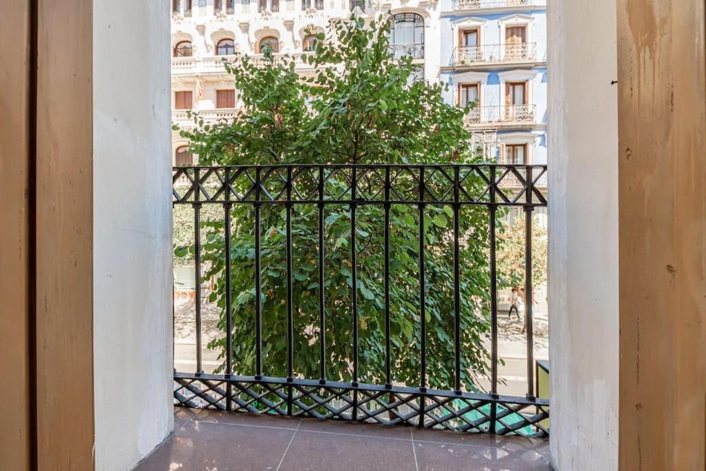 Apartamento Centro Xiv Calle Mayor 3br 3bh Madrid