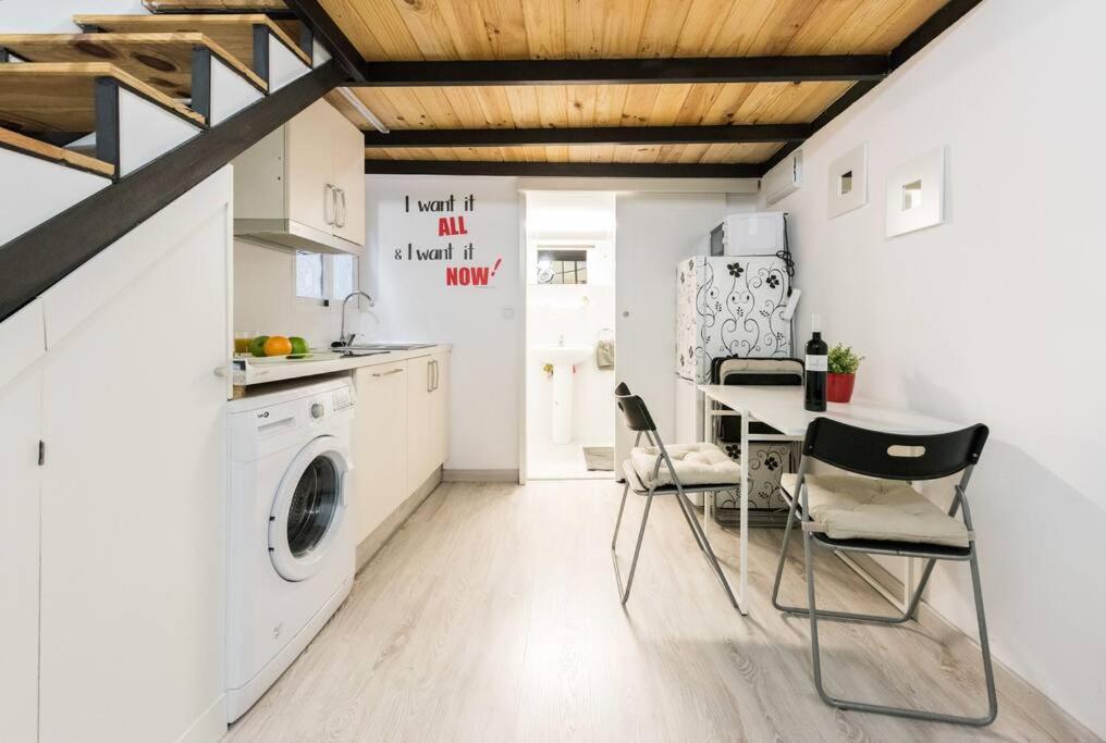 Studio 4 Puerta Del Sol Madrid