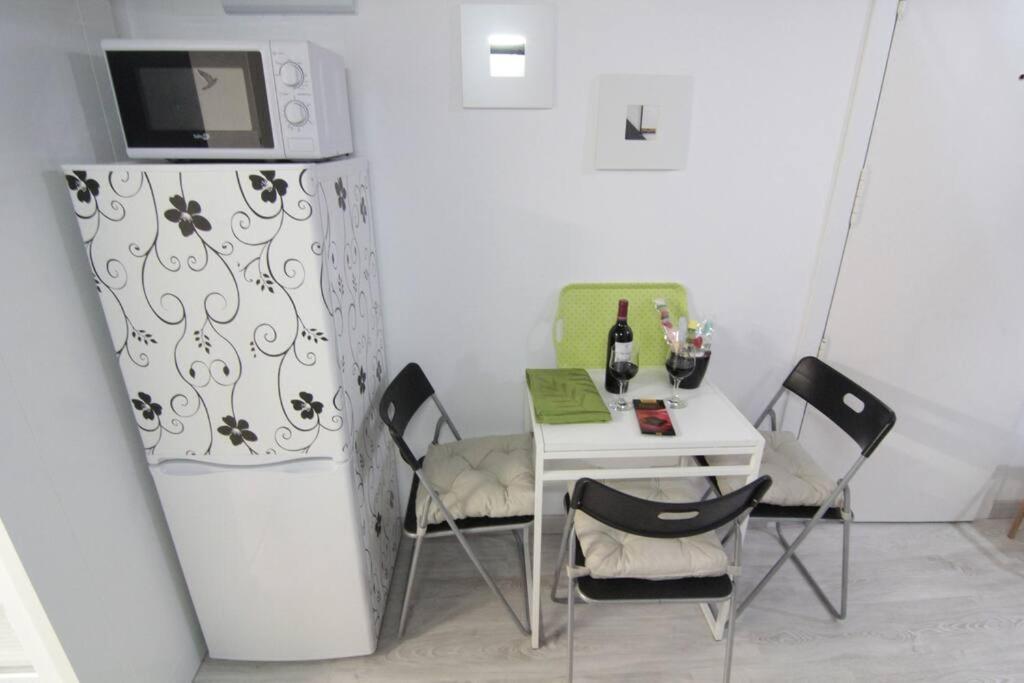 Studio 4 Puerta Del Sol Apartamento