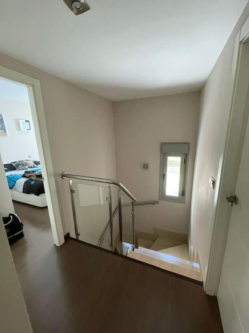 Apartment Impresionante De 4 3 Banos Y 2 Plazas De Garaje *