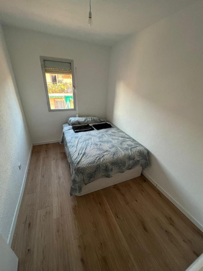 Guest house Basic Madrona Madrid