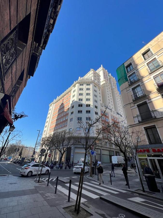 Located In Plaza Espana Apartamento
