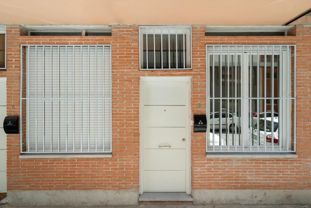 Flat At Street Level - Rio Tri-pedrero Apartamento *