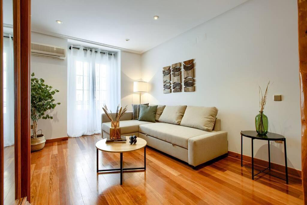 In The Center Of Madrid-comenda-1-i Apartment Madrid