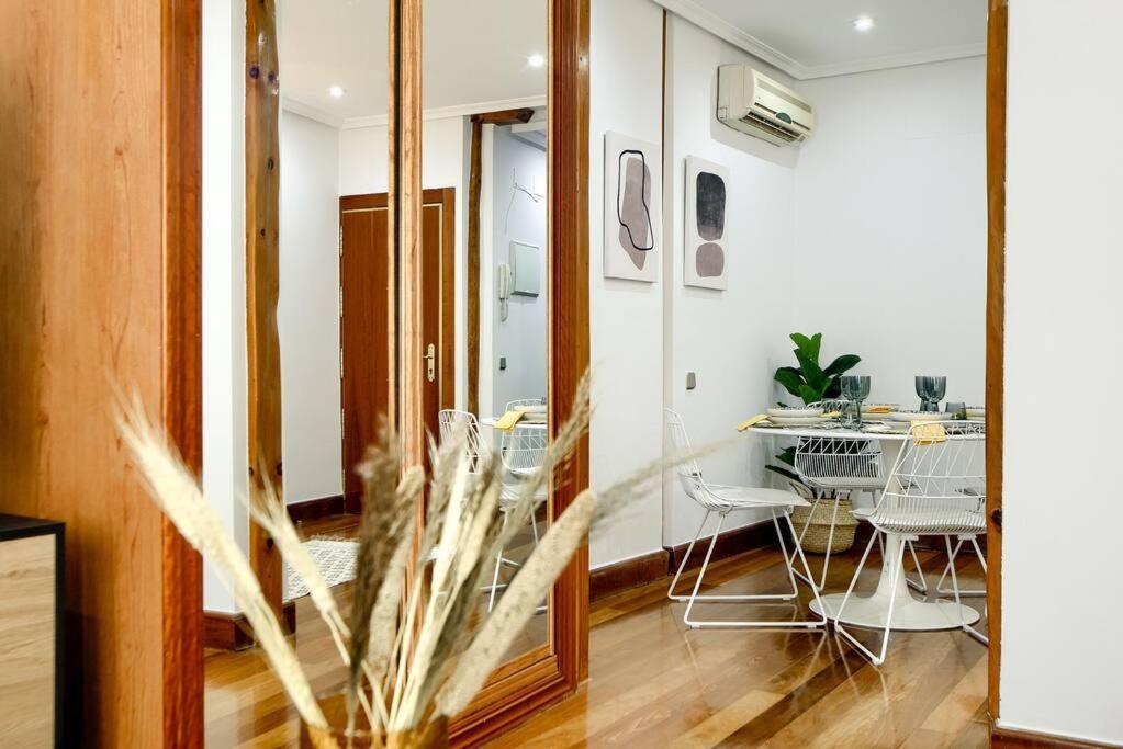 Cozy Flat In The Center Of Madrid-comend-3-de * Madri