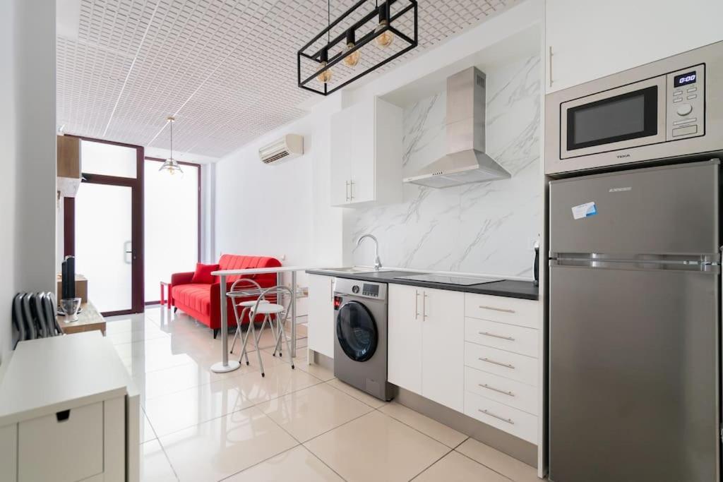 Triplex At Street Level P De Toros Ventas-v-coro Apartamento *