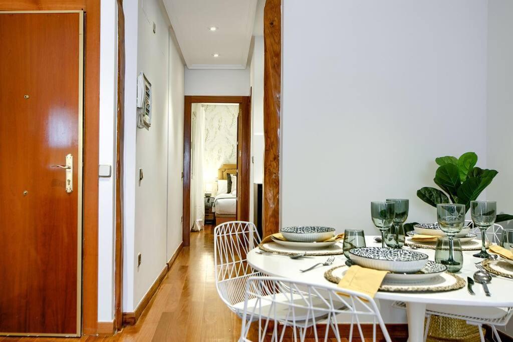 Appartamento In The Center Of Madrid-comenda-1-i